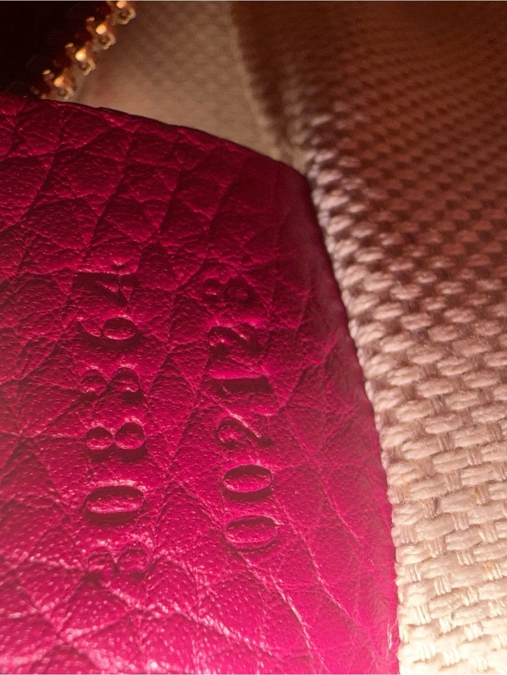 Authentic Gucci Soho Disco Crossbody Bag Fuchsia Pebbled Leather Tassel GG Logo - Picture 6 of 7